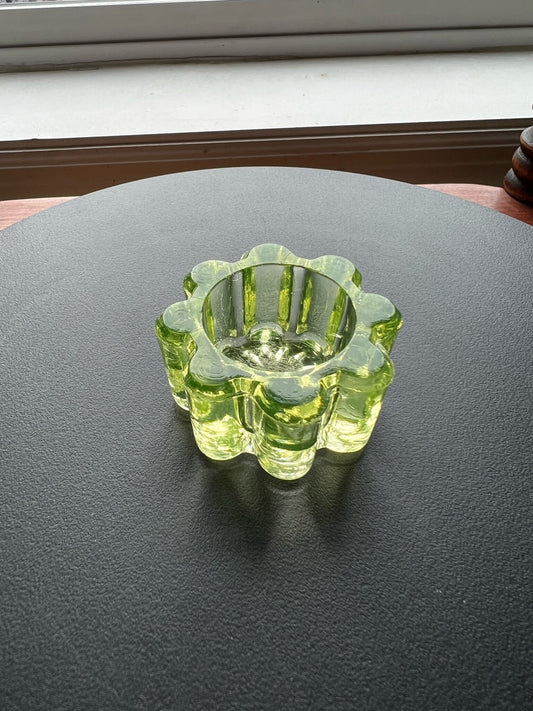 Vintage Yellow Green Flower Salt Dish Vaseline Glows Mini Cut Glass Figurine Uranium Toothpick Holder, Container Lover Antiques and Vintage