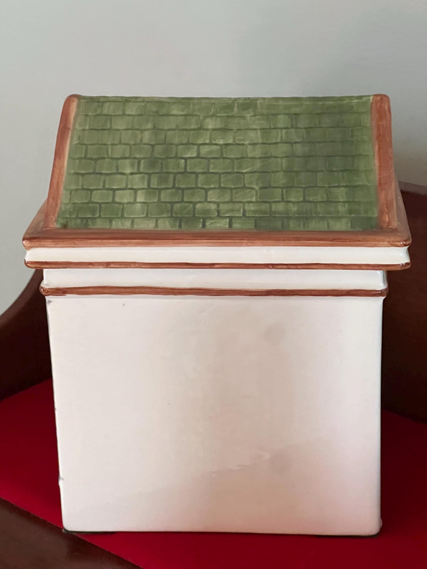 Vintage Dansk Portugal Brownstone House Ceramic Cookie Jar Canister Rare Green Roof Lover Antiques and Vintage