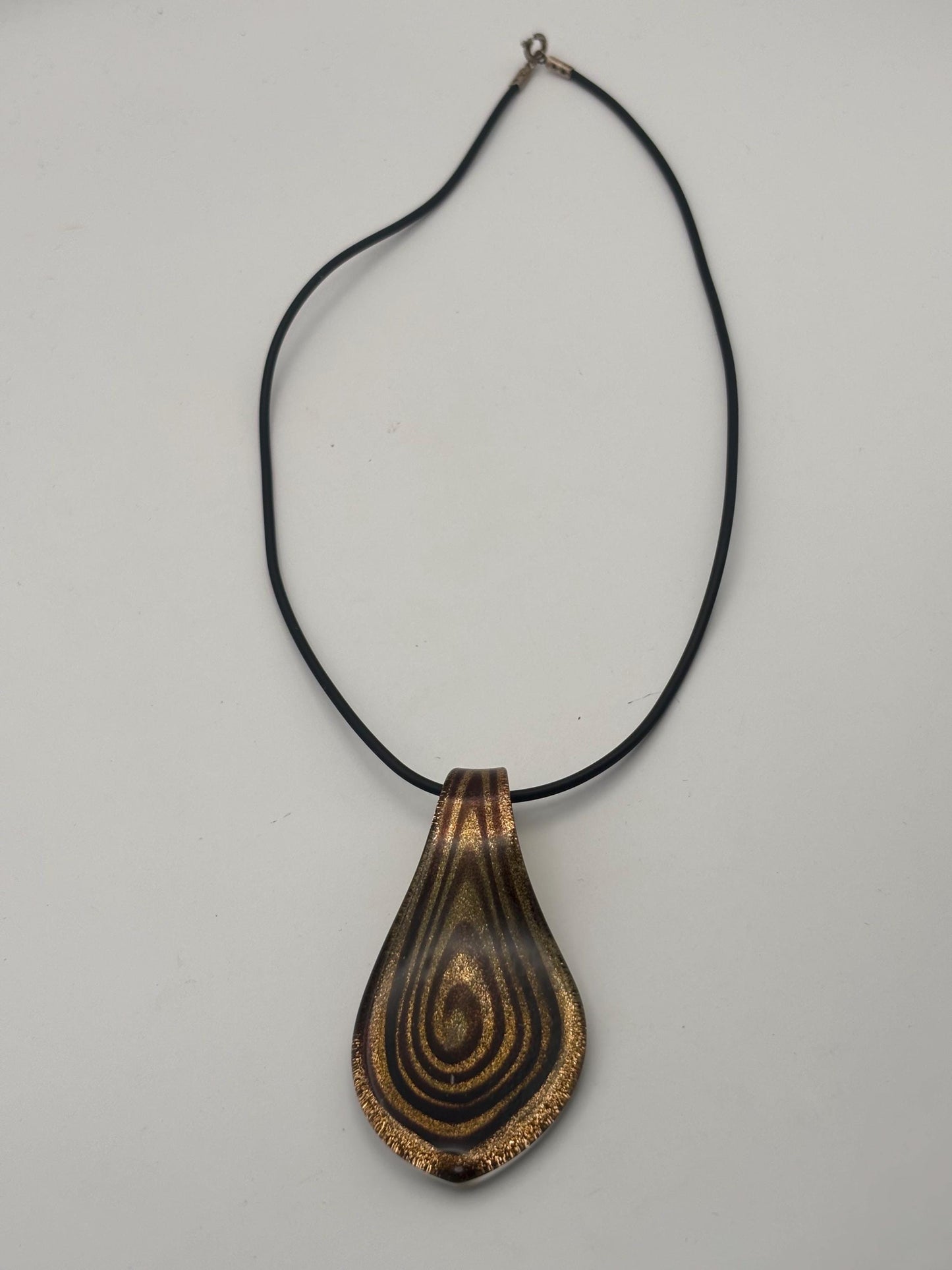 Vintage Murano Glass Pendant Necklace Lover Antiques and Vintage
