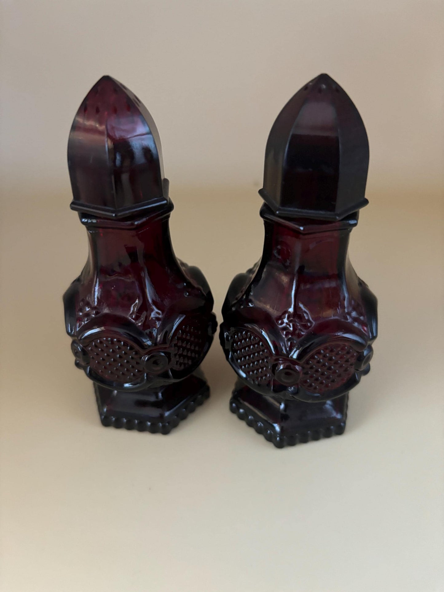 Vintage Avon Cape Cod Salt & Pepper Shaker Ruby Red Glass Art Lover Antiques and Vintage
