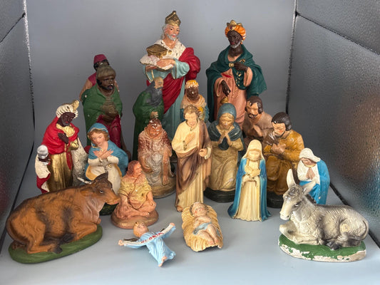 Vintage Nativity Set: Antique Christmas Decor