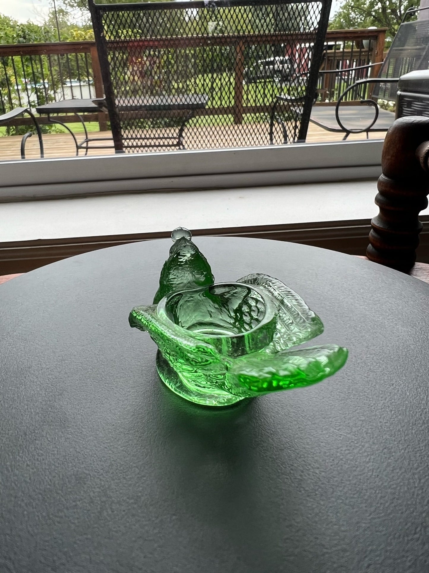 Vintage Vaseline Green Glass Rooster Salt Cellar: Degenhart Art Glass