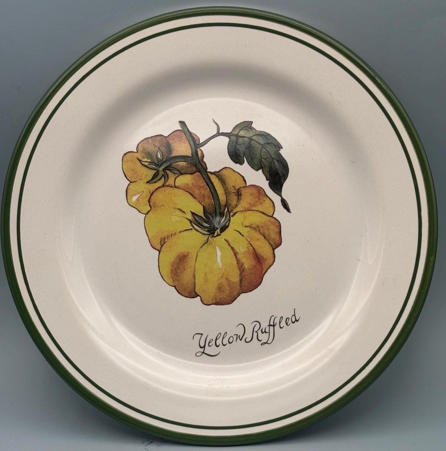 Williams Sonoma Heirloom Tomatoes Collectible Plate, Yellow Ruffled, Tree Tomato, Boxcar Willie, Lover Antiques and Vintage