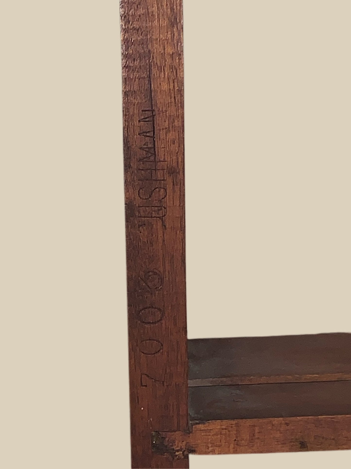 Vintage Cushman Colonial Creations Wall Rack #7003 in lovely condition