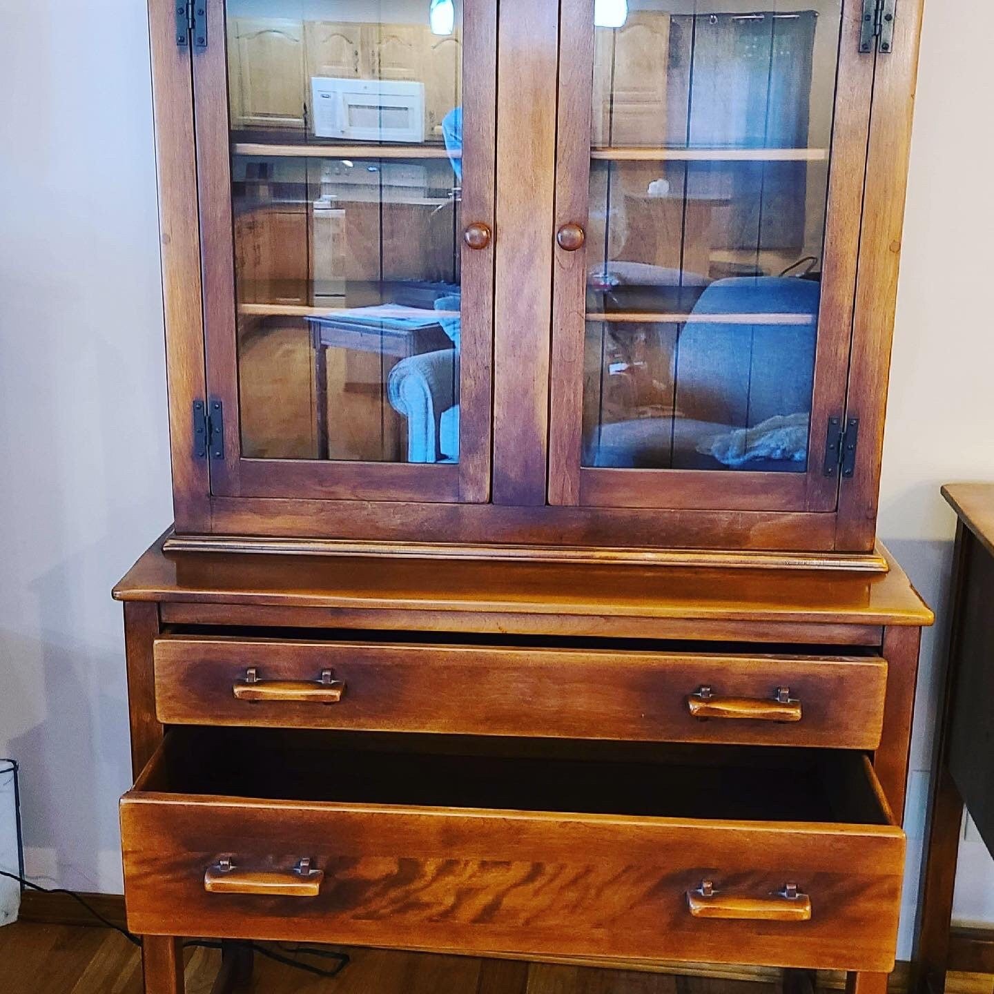 Vintage Cushman Colonial Creations Marlboro Serving Table and China Cabinet No. 5-174 Lover Antiques and Vintage