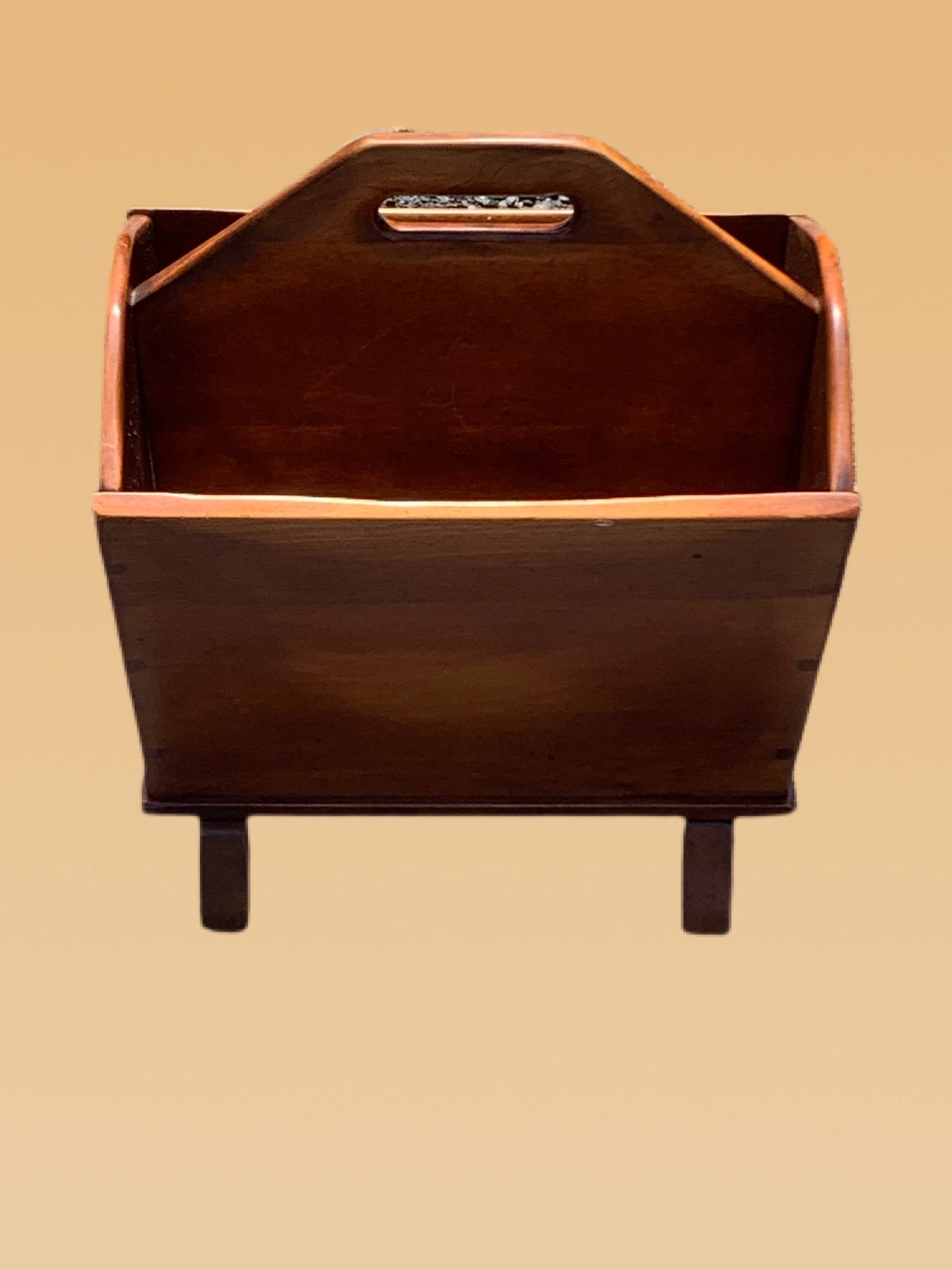 Cushman Colonial Creations Bromley Magazine Basket No. 5303 Vintage Magazine Book Rack
