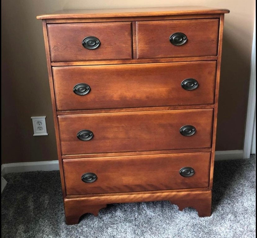 Vintage Cushman Colonial Creations Rupert Collection Dresser 3 drawer chest No. 8143 Lover Antiques and Vintage