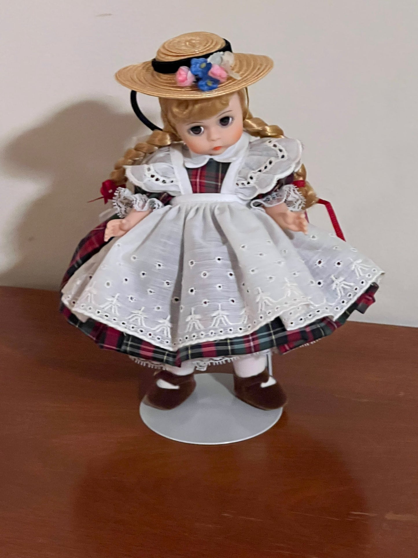 Madame Alexander McGuffy Ana Doll #496 8” tall like new condition with original box Lover Antiques and Vintage