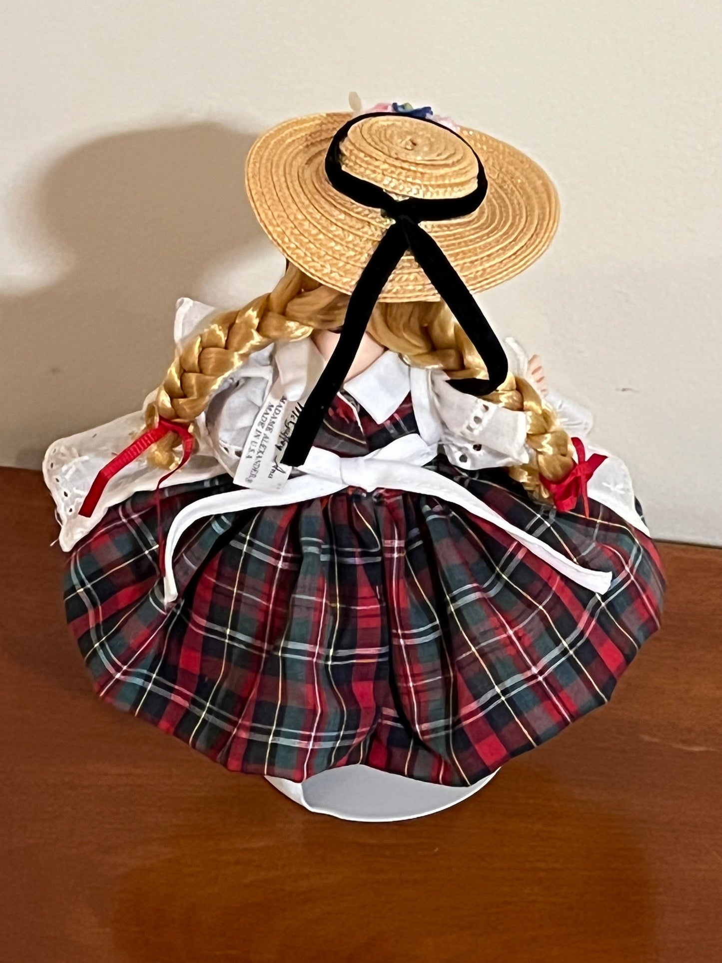 Madame Alexander McGuffy Ana Doll #496 8” tall like new condition with original box Lover Antiques and Vintage