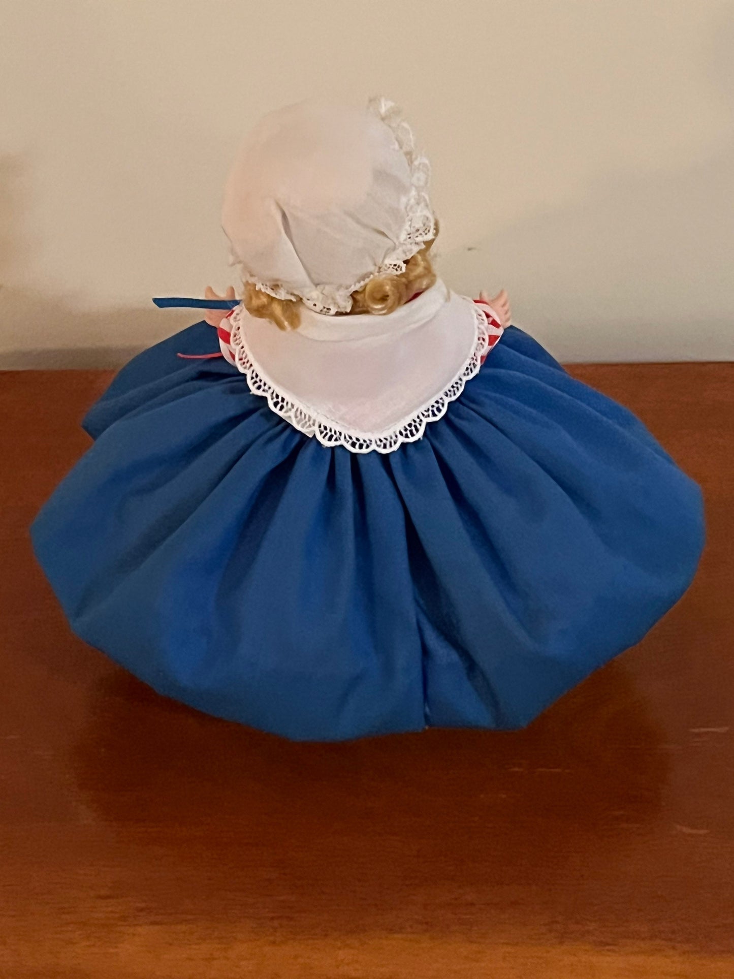 Madame Alexander United States Doll #516 with original box