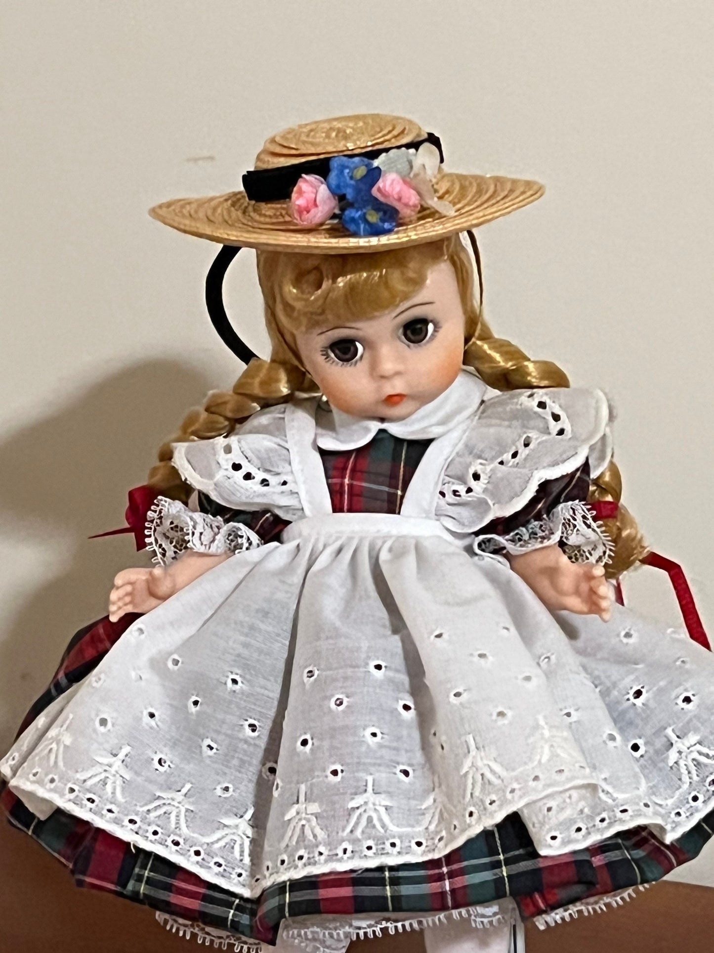 Madame Alexander McGuffy Ana Doll #496 8” tall like new condition with original box Lover Antiques and Vintage