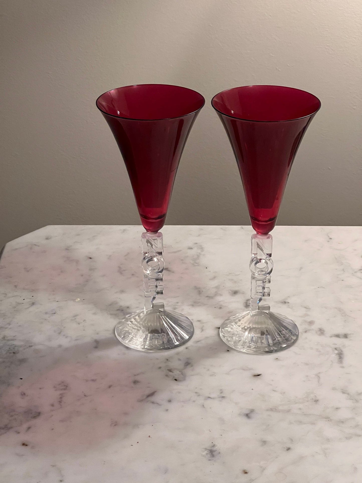 Set of 2 Cristal D’Arques Red Crystal Noel All Purpose Flutes 9.5”, Lover Antiques and Vintage