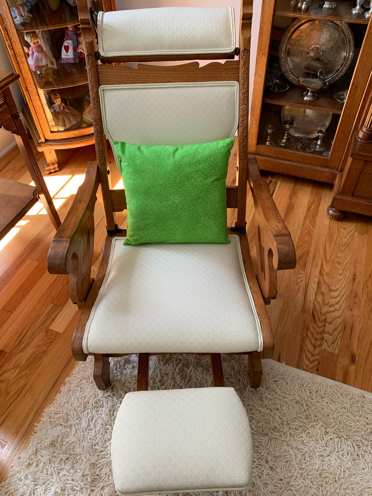 Antique Upholstered Cream Recliner Chair Lover Antiques and Vintage
