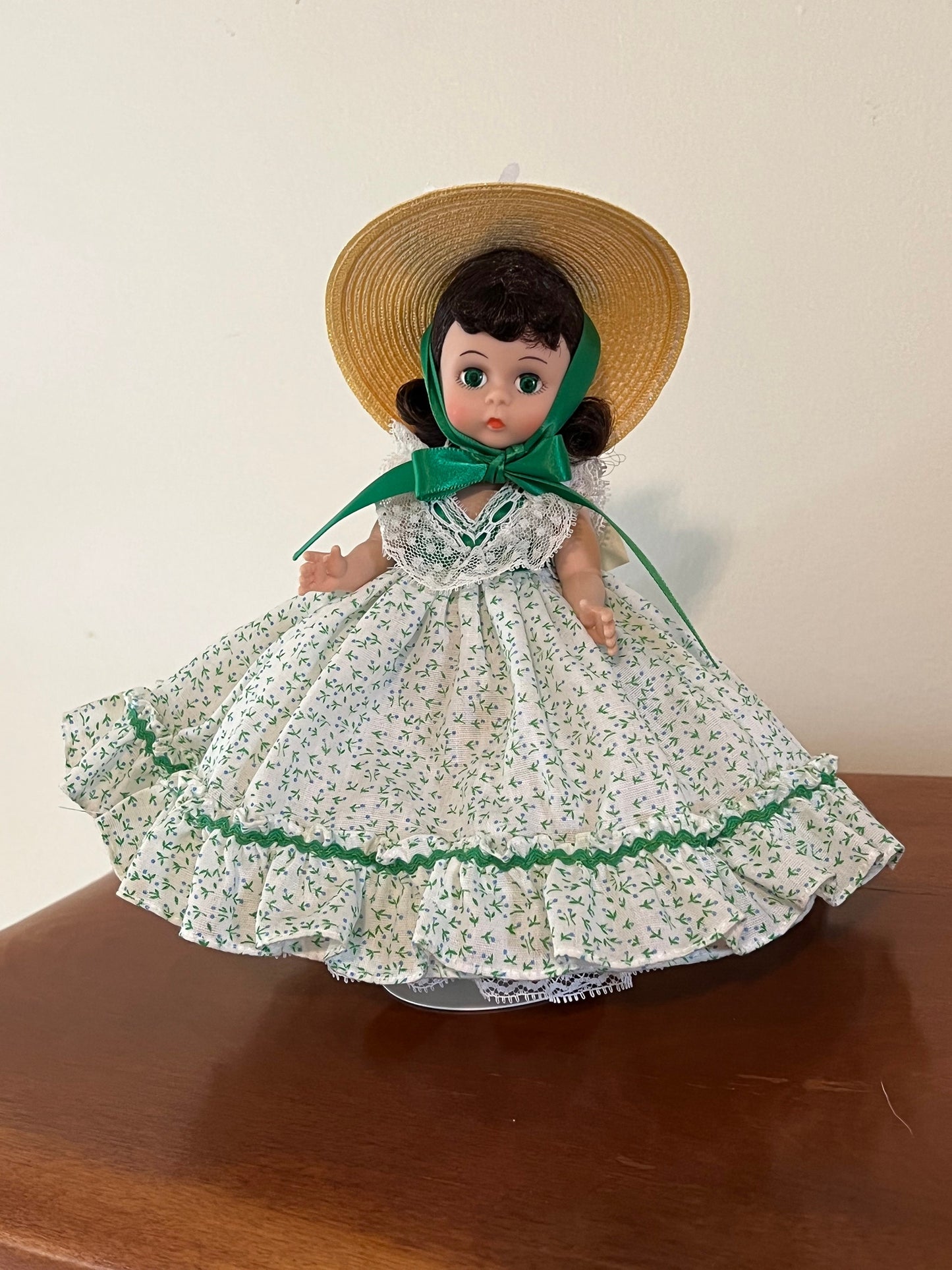 Vintage Madame Alexander Scarlet 8” Doll From Gone With the Wind Dolls Collectibles Figurines Lover Antiques and Vintage