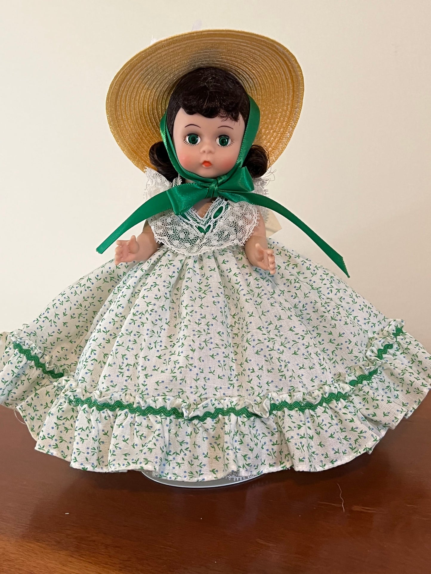 Vintage Madame Alexander Scarlet 8” Doll From Gone With the Wind Dolls Collectibles Figurines Lover Antiques and Vintage