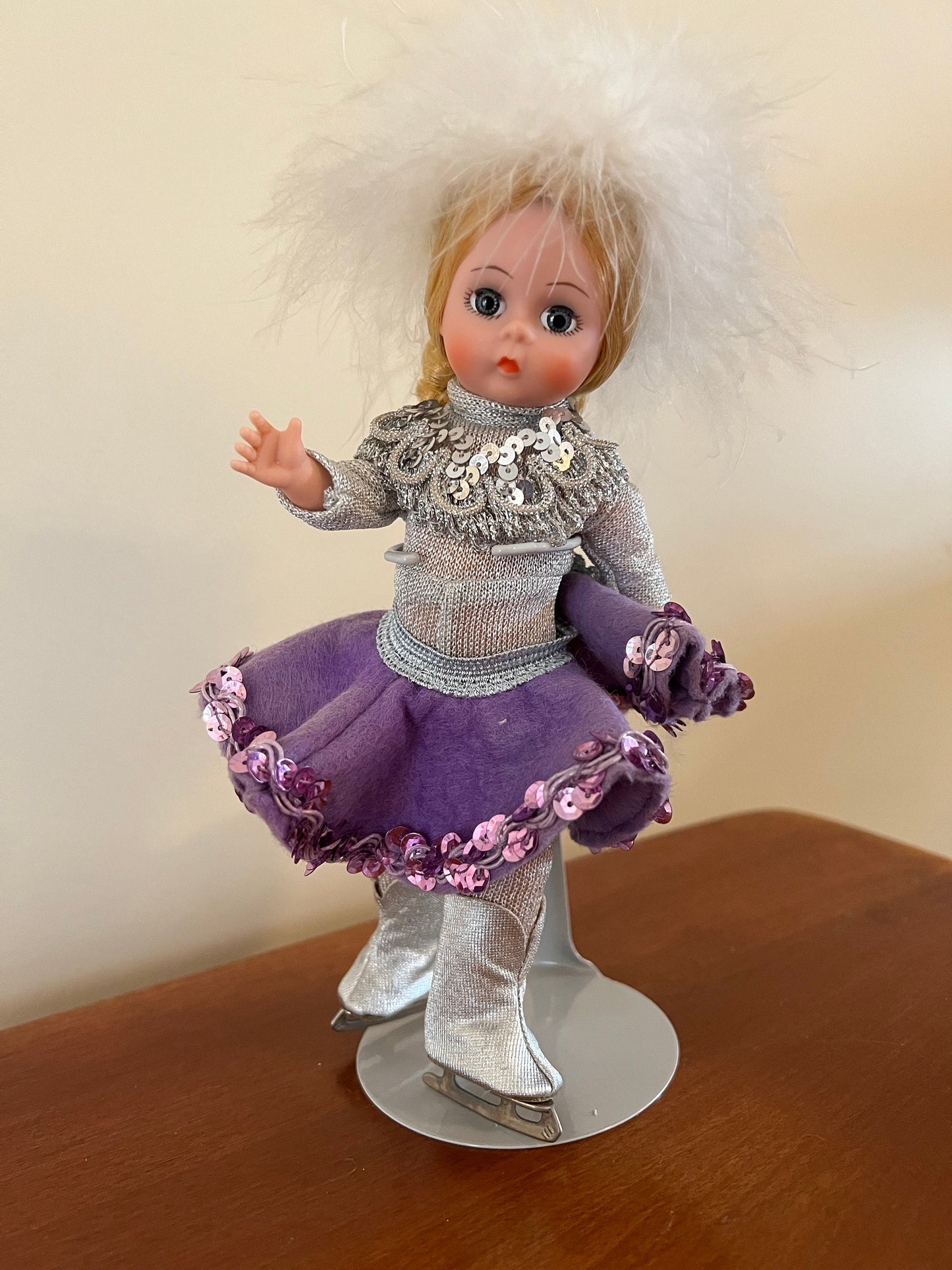 Madame Alexander Ice Skater No. 313 with original costume and box