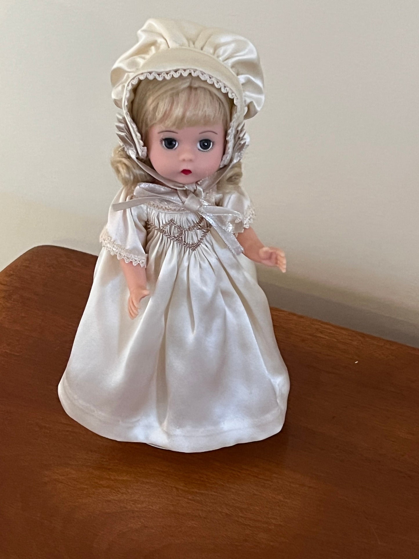 Madame Alexander Now I Lay Me Down to Sleep Doll #28380 8” tall includes the original box Dolls Lover Antiques and Vintage