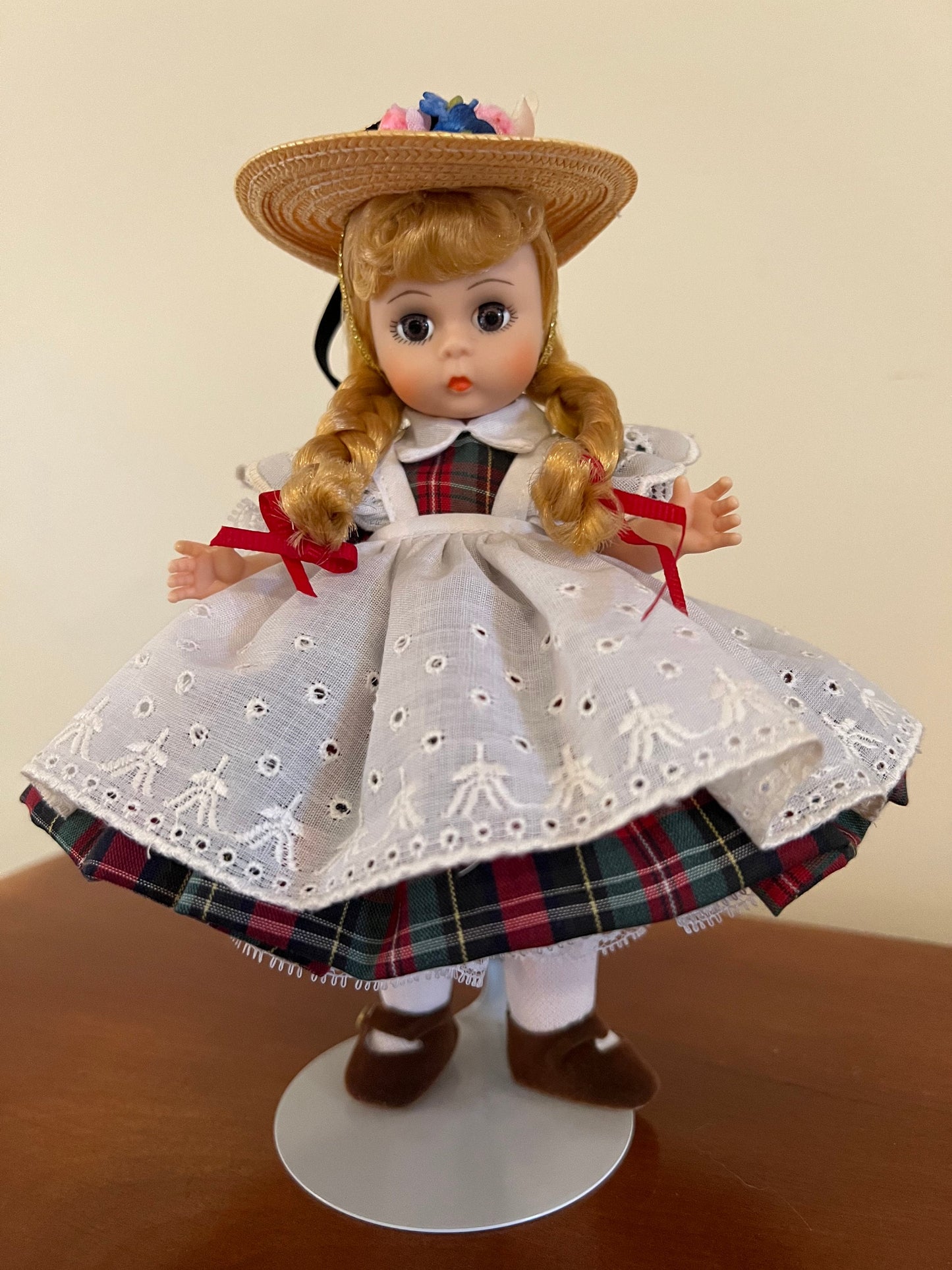 Madame Alexander McGuffy Ana Doll #496 8” tall like new condition with original box Lover Antiques and Vintage