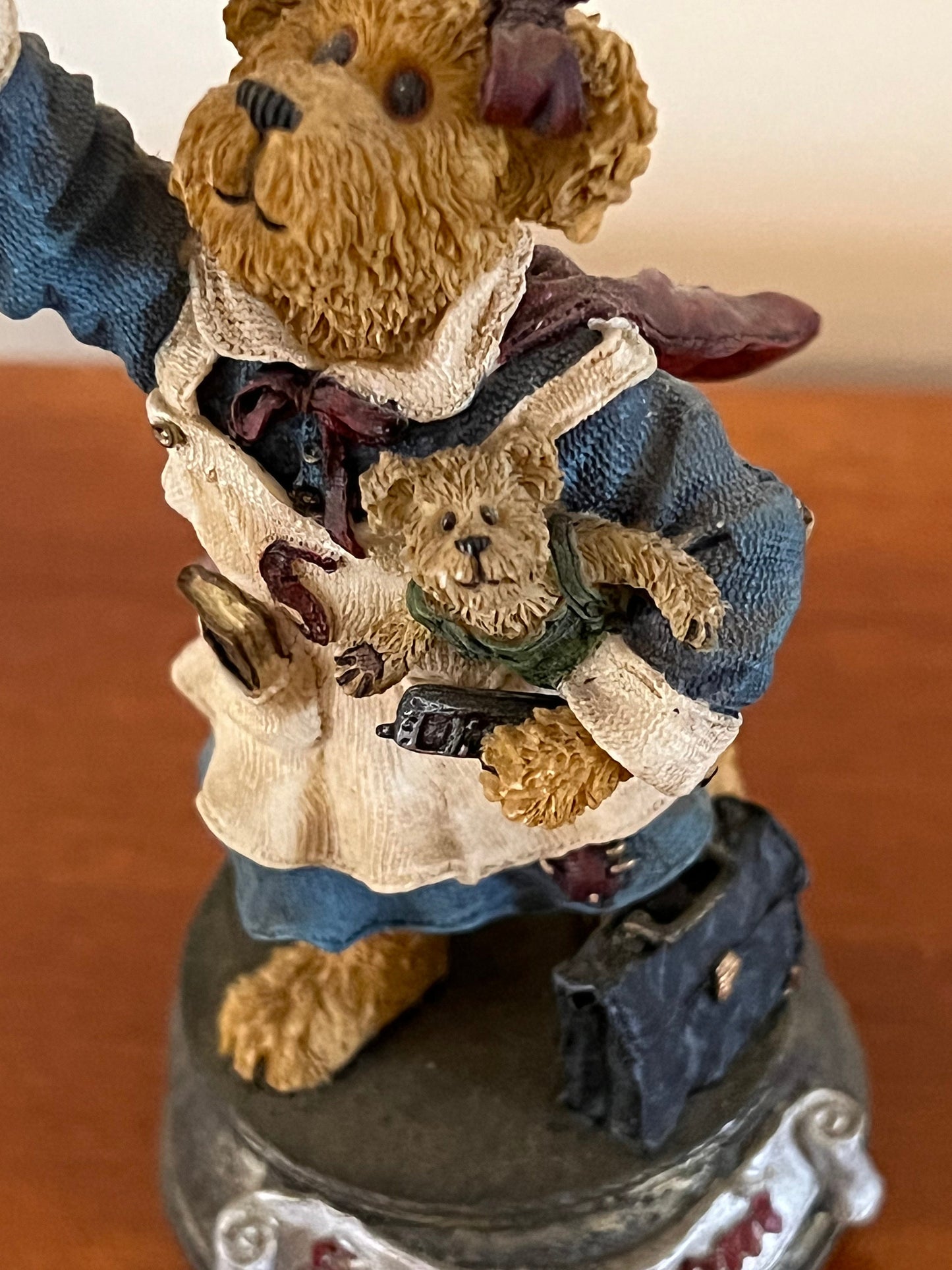 Boyds Bears Mom with Sweet Pea All in a Day’s Work No. 2277903