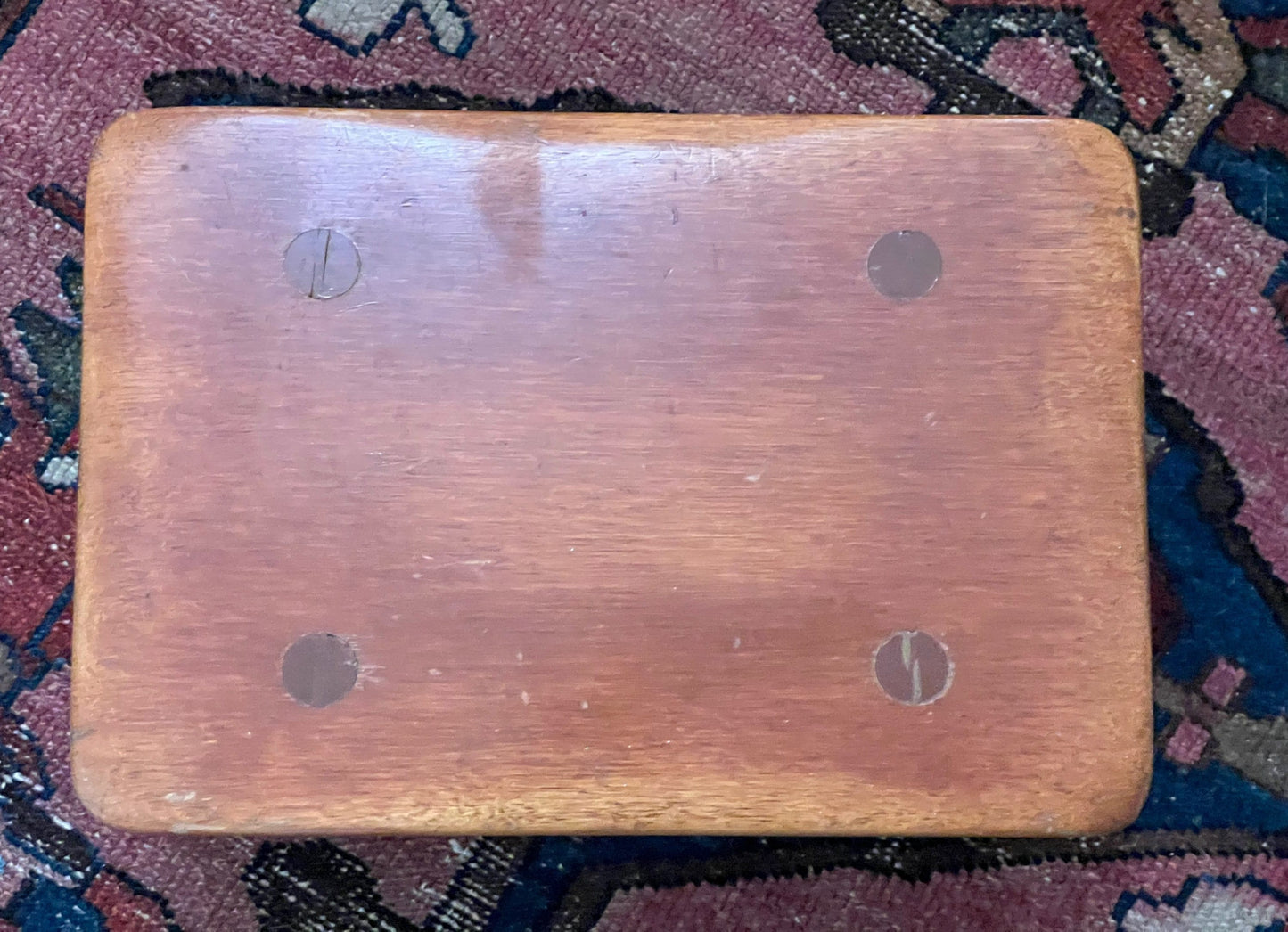 Cushman Colonial Creations Cricket Stool No. 9038