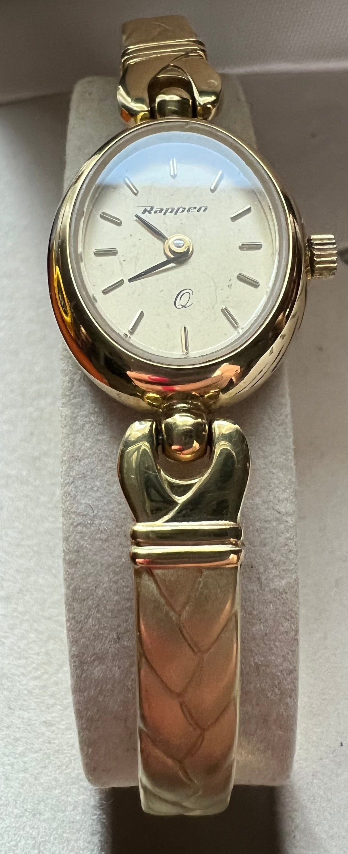 Vintage Rappen Elegant gold tone Heart Watch Jewelry Girl Gift Lover Antiques and Vintage