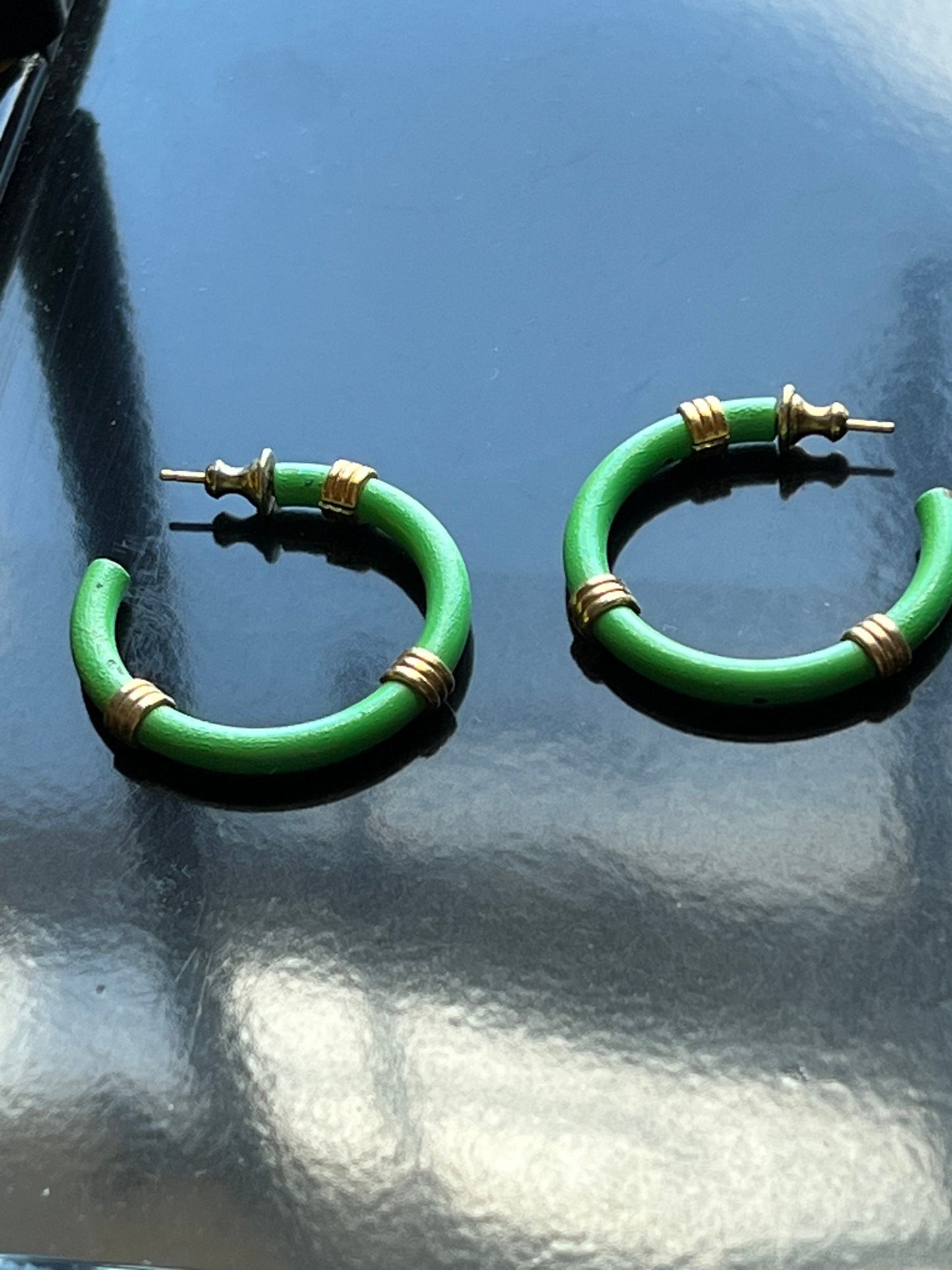 Vintage Napier Bright Green Hoop Earrings earring jewelry