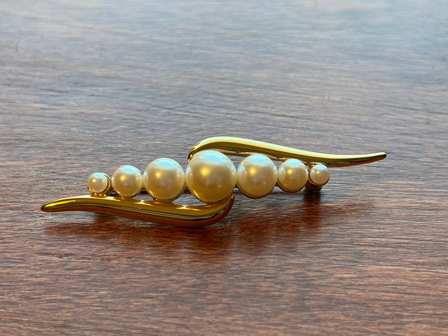 Vintage Monet Gold tone swirl with faux pearls mid century modern pin brooch brooches