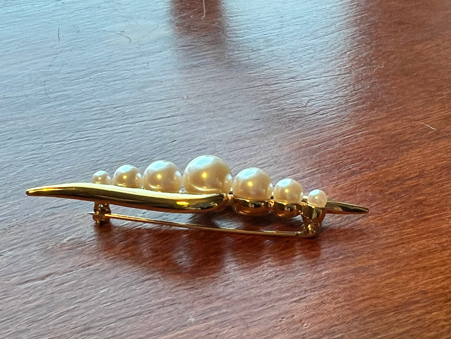 Vintage Monet Gold tone swirl with faux pearls mid century modern pin brooch brooches