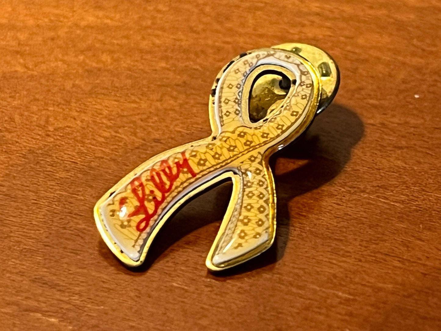 Vintage Awareness Ribbon with Name Lilly imprinted in enamel brooch pin brooches pins Lover Antiques and Vintage