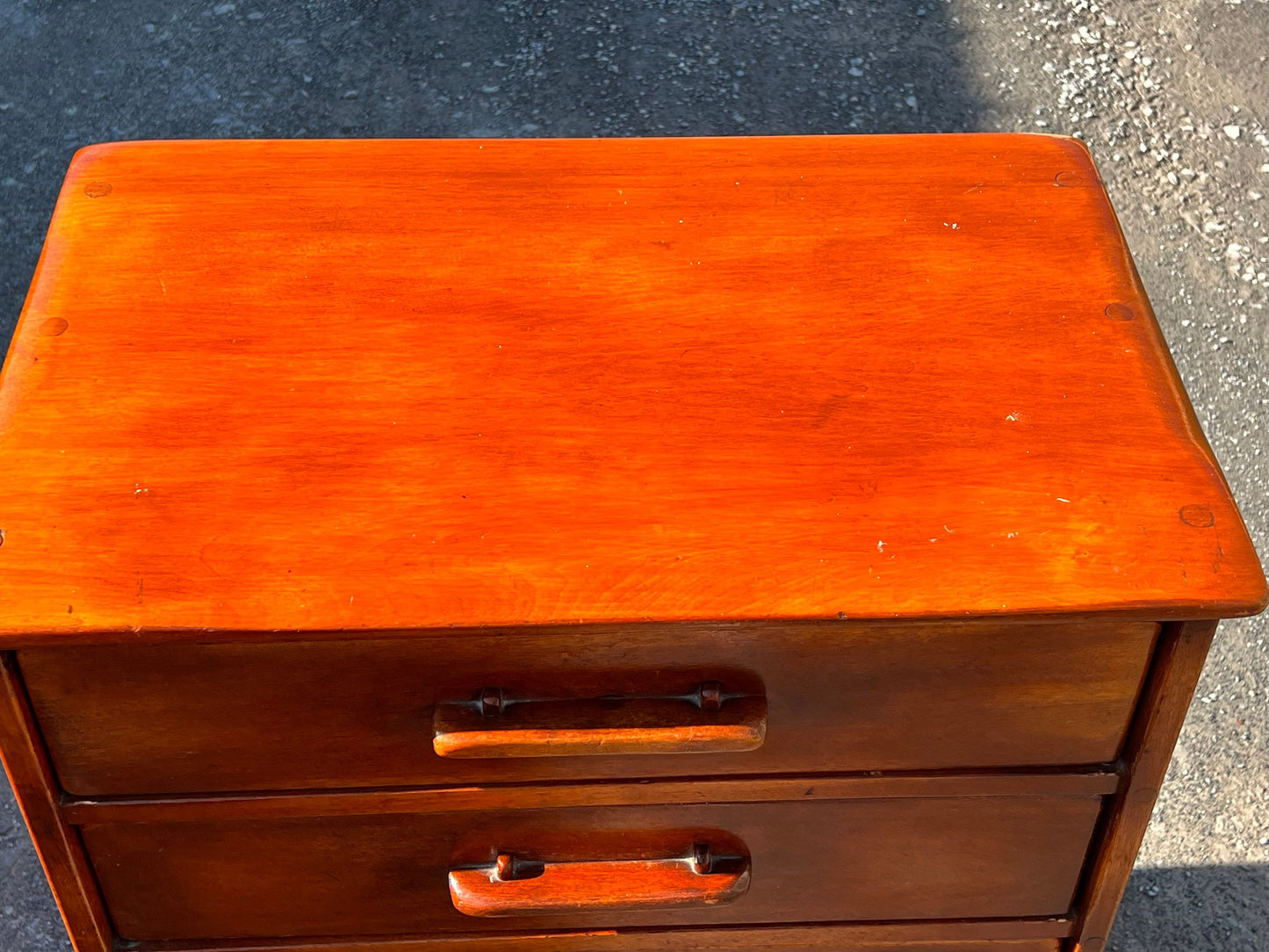 Vintage Cushman Colonial Creations 4 drawer chest No. 3-145 petite dresser