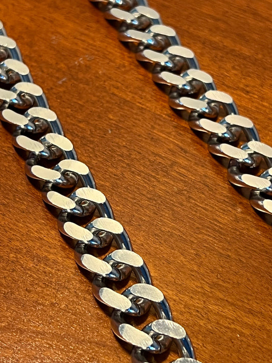 Vintage NYC Accessocraft Silver Tone Metal Belt or Necklace Lover Antiques and Vintages
