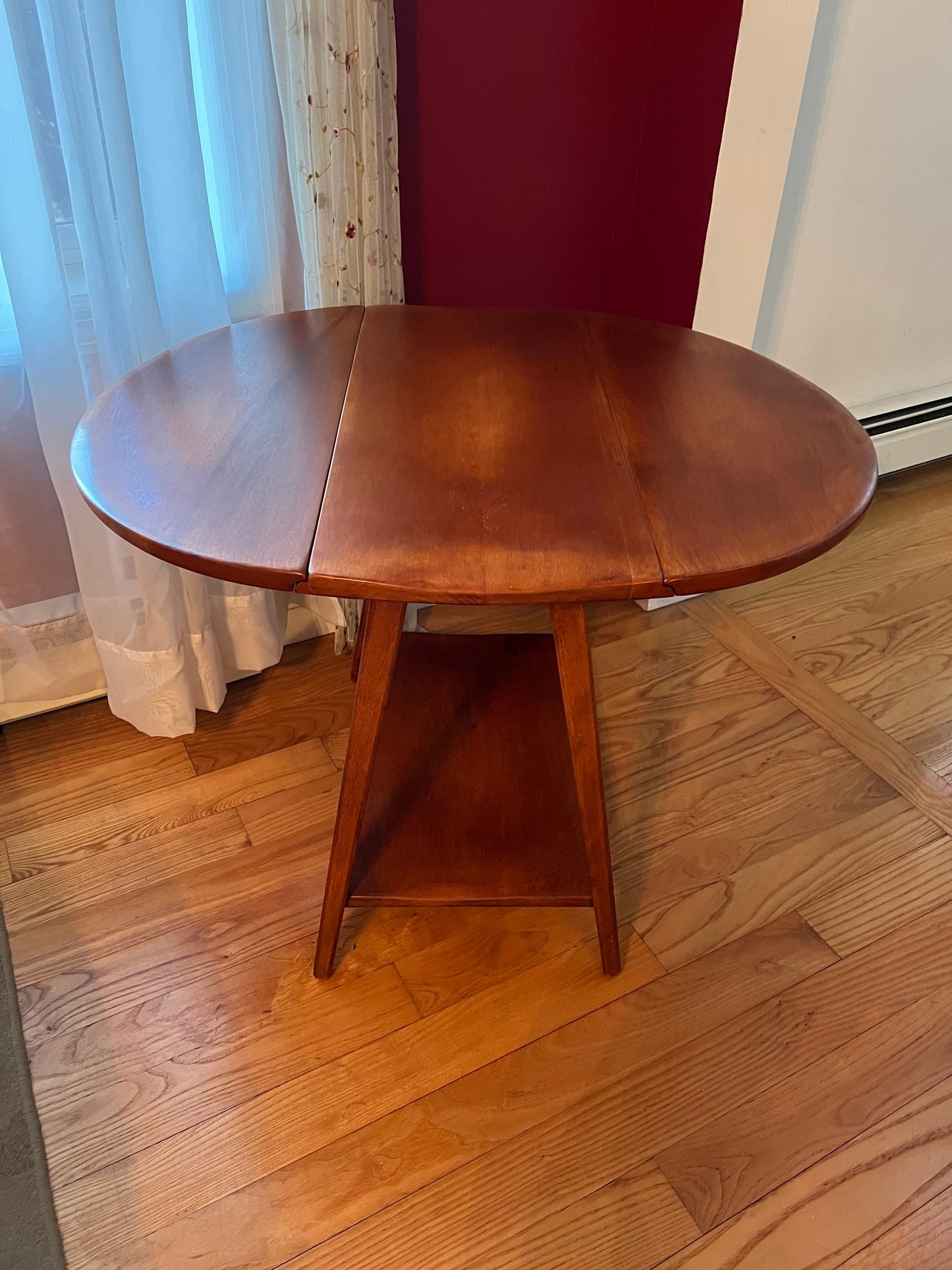 Cushman Colonial Creations Brookhollow End Table #8006 Created in 1938 Lover Antiques and Vintage
