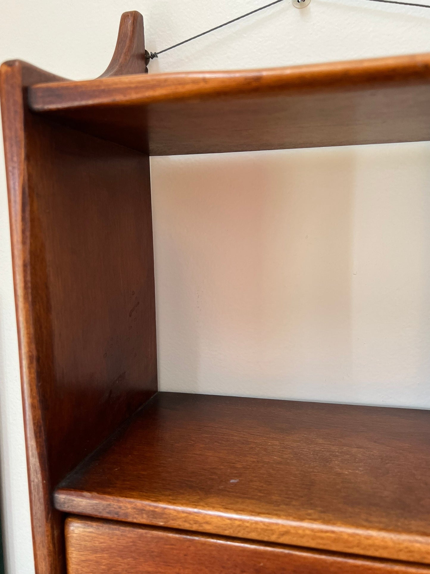Cushman Colonial Creations Hanging Wall Shelf with Drawer No. 3-46 Rare beautiful vintage furniture!