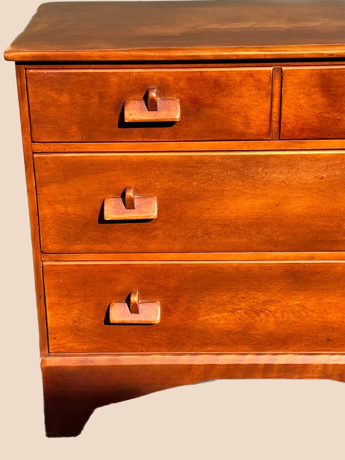 Cushman Colonial Creations Priscilla Alden Dresser No. 3053 Chest 3 drawers