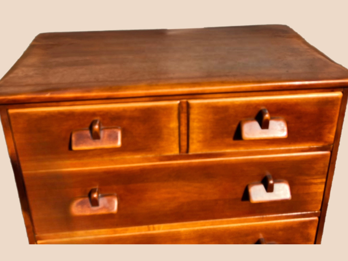 Cushman Colonial Creations Priscilla Alden Dresser No. 3053 Chest 3 drawers