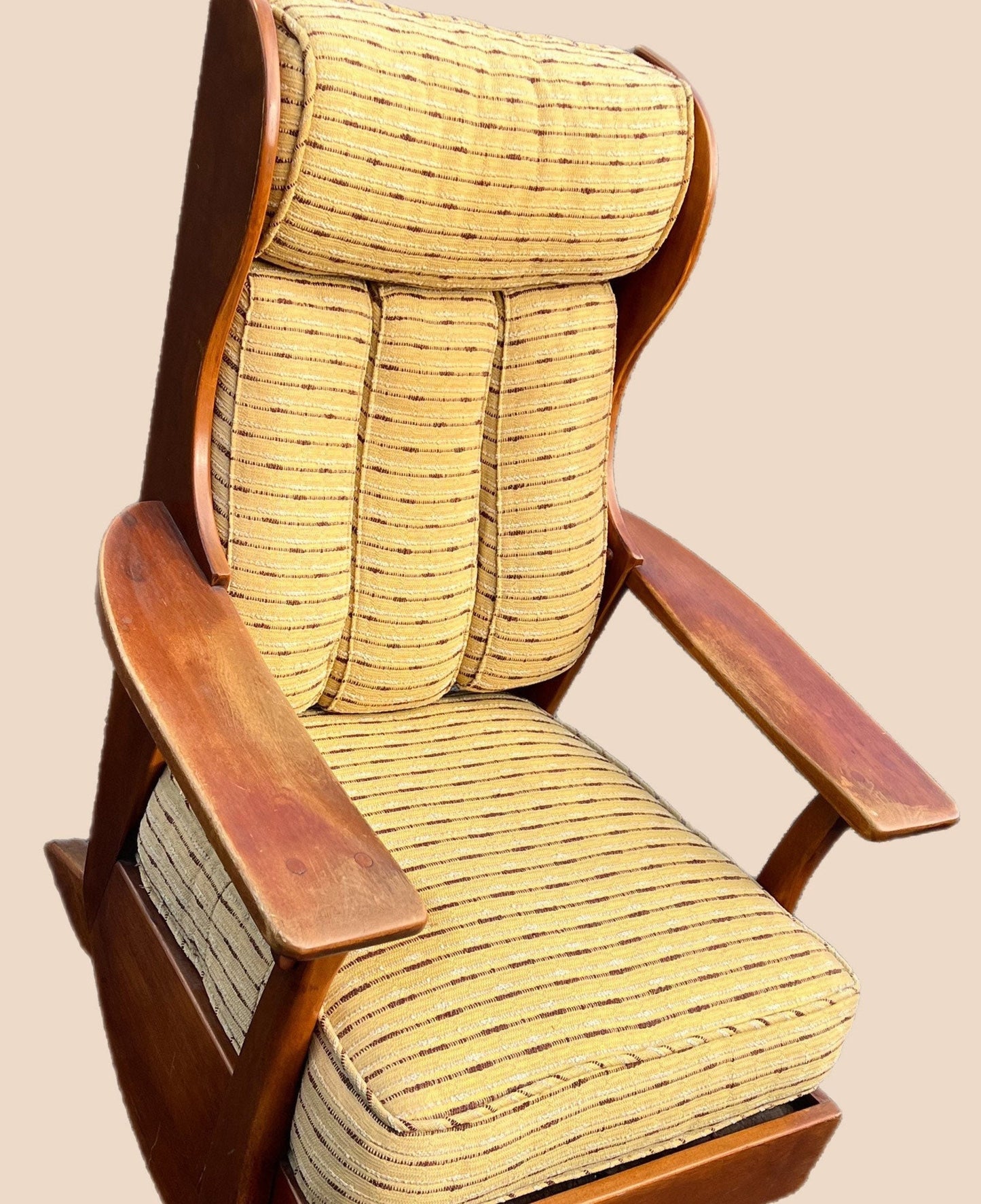 Cushman Colonial Creations Manchester High Back Wing Platform Rocker No. 9093 with the original snap on cushions