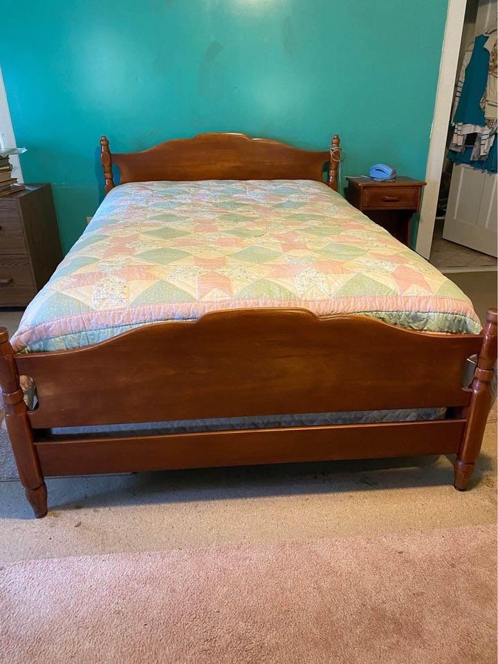 Cushman Colonial Creations Molly Stark Double Bed No. 2050D vintage furniture headboard footboard side rails slats