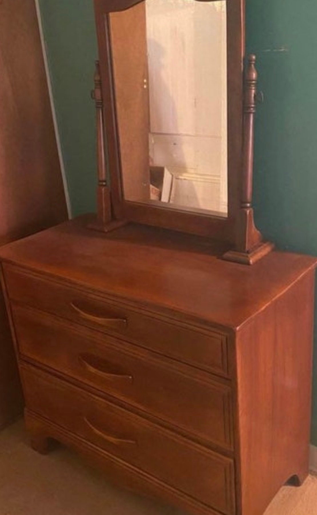 Vintage Cushman Colonial Creations Molly Stark 3 drawer dresser No.2053 & matching mirror No. 2057