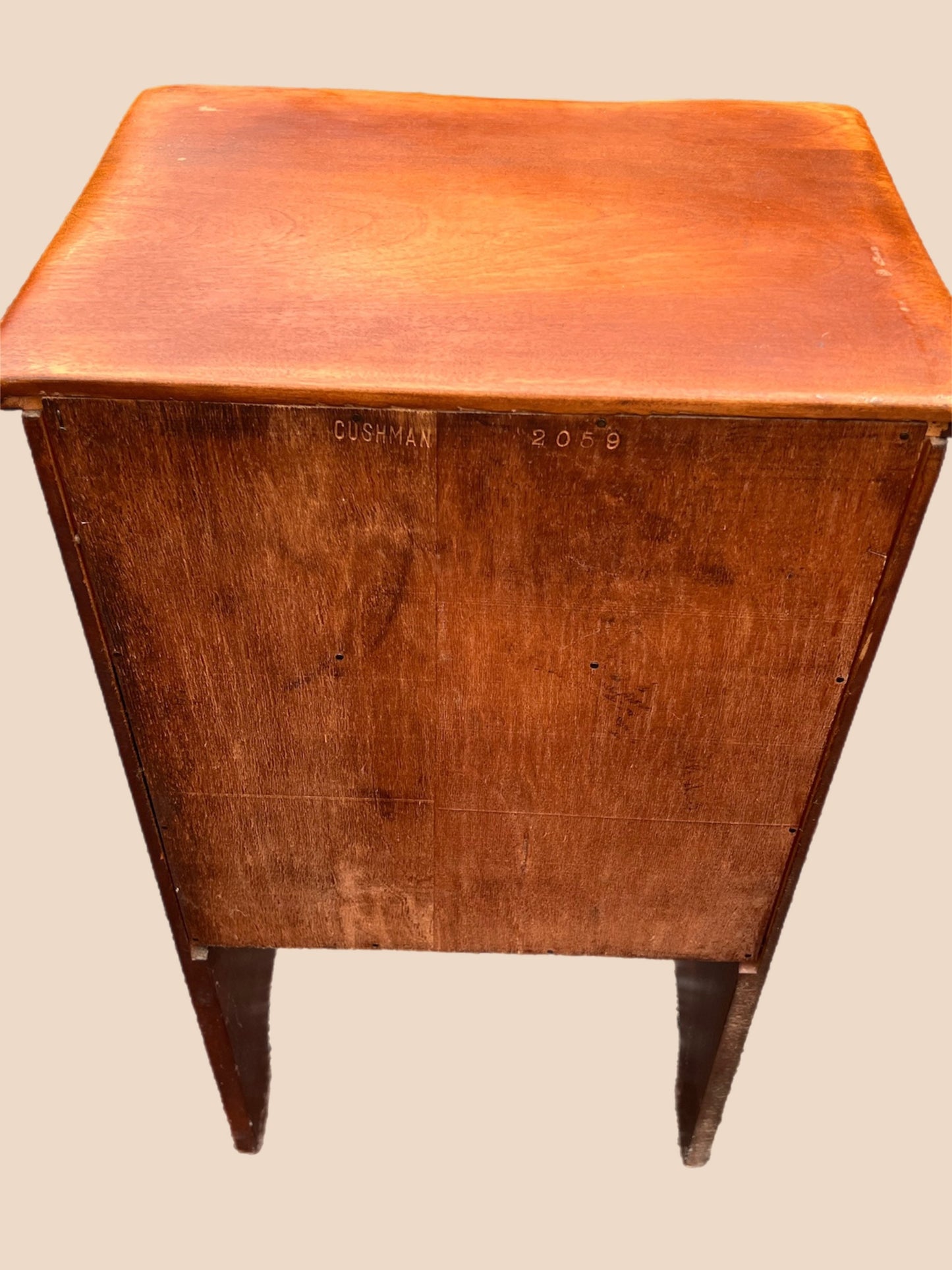 Cushman Colonial Creations Molly Stark Night Table No. 2059 end table side nightstand