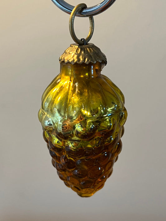 Vintage Yellow Amber Grapes Christmas Holiday Ornaments ornament glass art artwork Mercury Glass