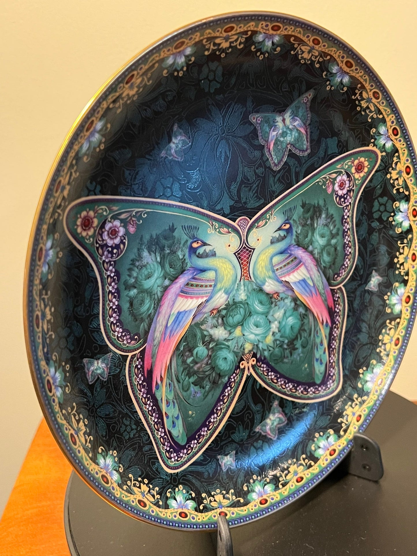 Vintage Ruby Radiance Enchanted Wings limited edition by Oleg Gavrilov Bradford Exchange Plate No. 1186 A Plate Wall Hanging peacock