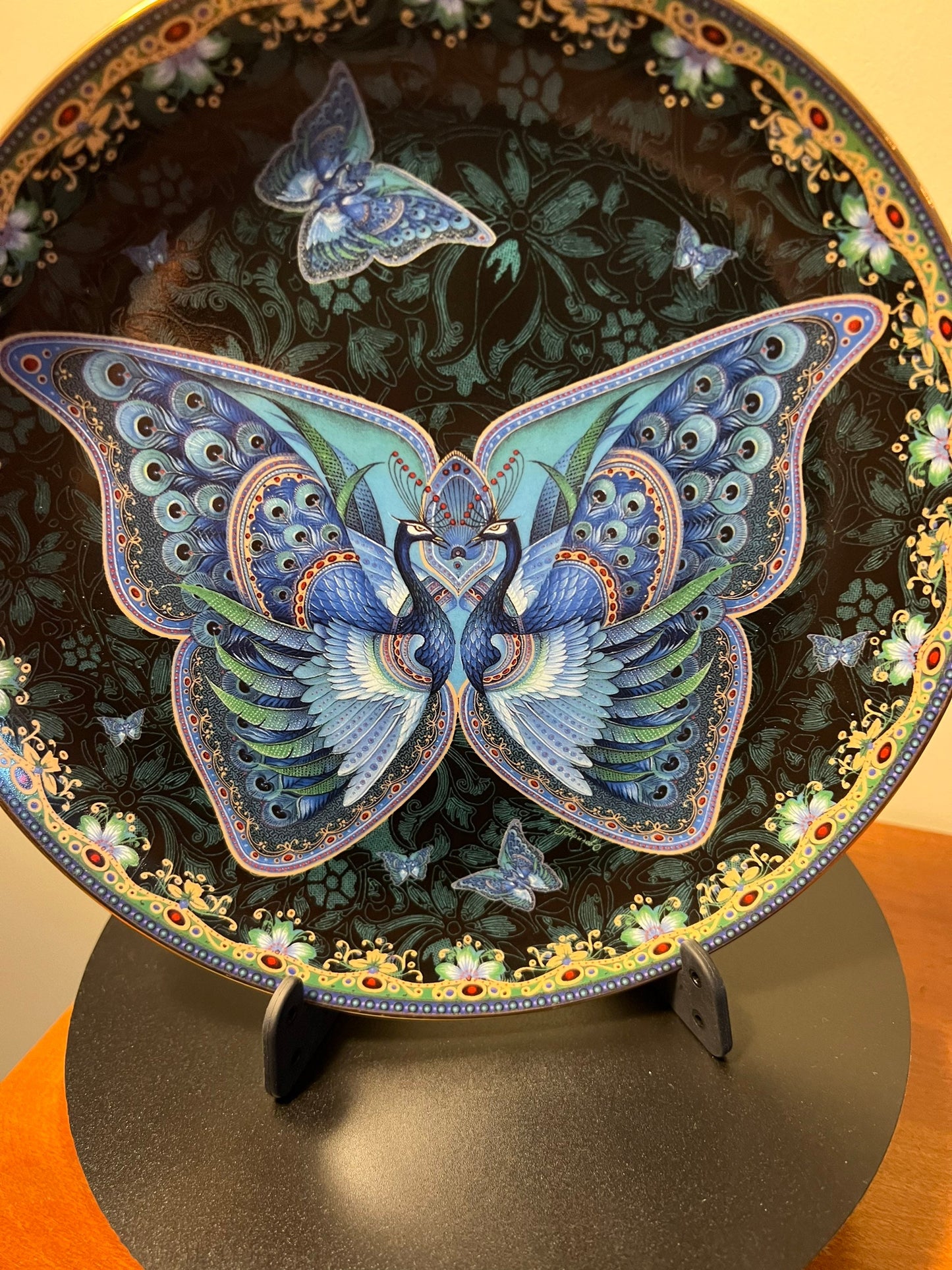 Vintage Sapphire Splendor Enchanted Wings limited edition by Oleg Gavrilov Bradford Exchange Plate #1357 A Plate Wall Hanging Lover Antiques