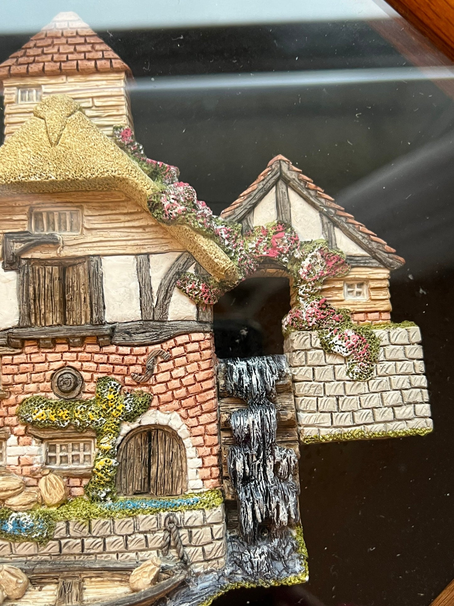Vintage David Winter Cottages 1998 handmade hand painted by John Hine, LTD Great Britain Lover Antiques and Vintage
