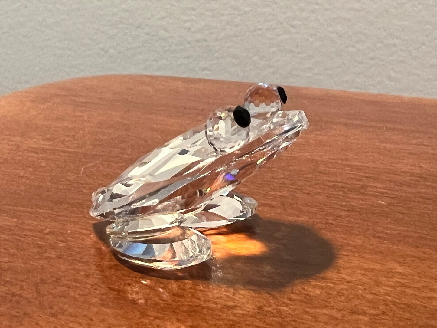 Vintage Swarovski Style Glass Frog Sculpture Art Glass Figurine frogs great gift artwork signed crystal cut glass Lover Antiques and Vintage