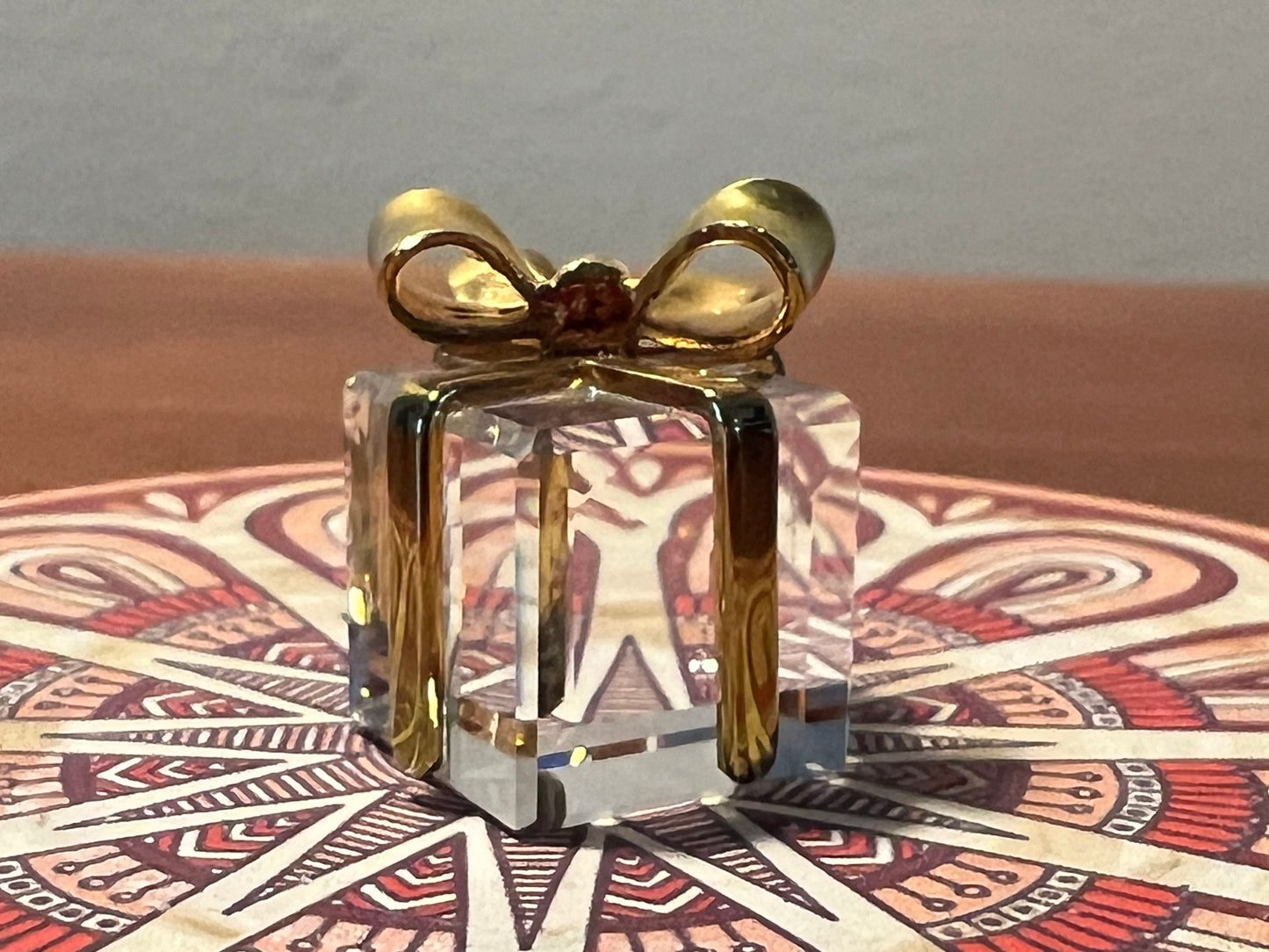 Vintage Swarvoski Glass Present with 24k Gold Glass Art Gift Sculpture Art Glass Figurine great gift artwork crystal cut glass