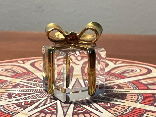 Vintage Swarvoski Glass Present with 24k Gold Glass Art Gift Sculpture Art Glass Figurine great gift artwork crystal cut glass