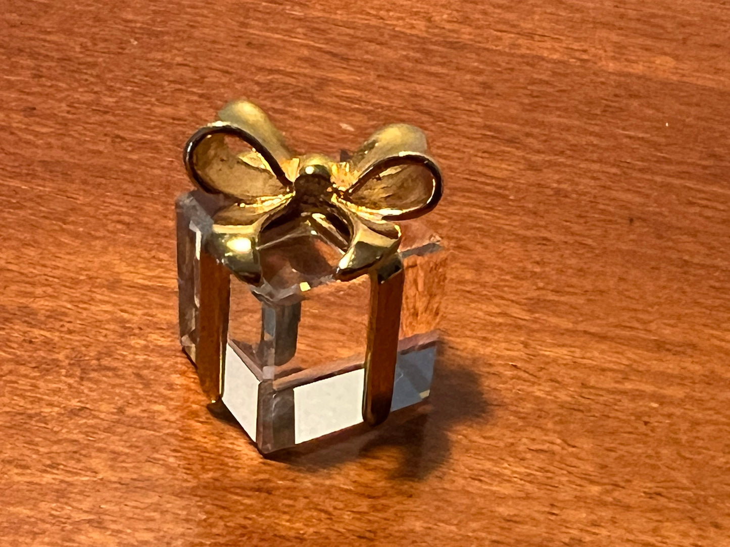 Vintage Swarvoski Glass Present with 24k Gold Glass Art Gift Sculpture Art Glass Figurine great gift artwork crystal cut glass