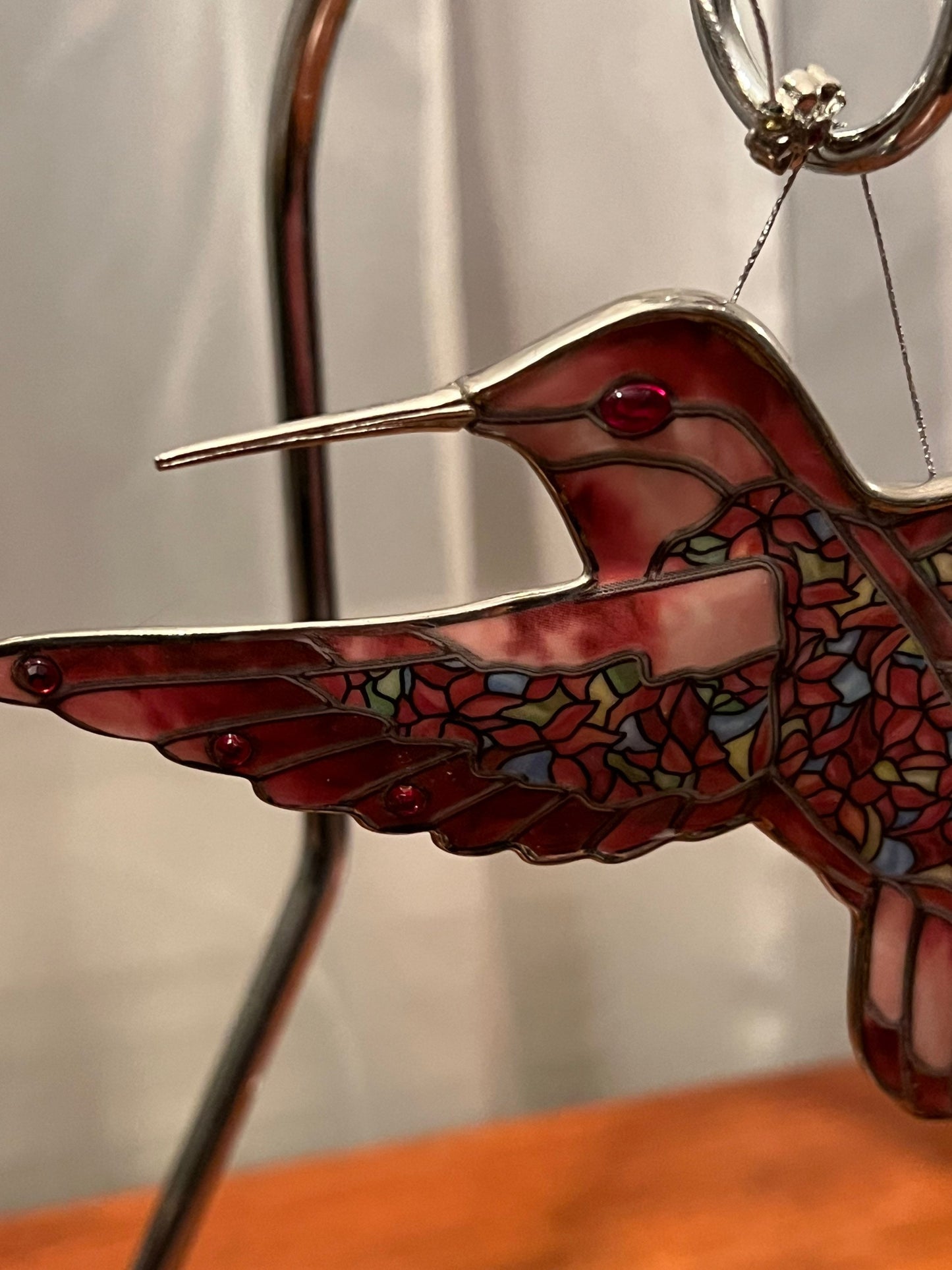 Vintage Red Pink Hummingbird Stained Glass Art Sun Catcher pink bird ornament Bradford Exchange Garden Jewels Ornament Bird