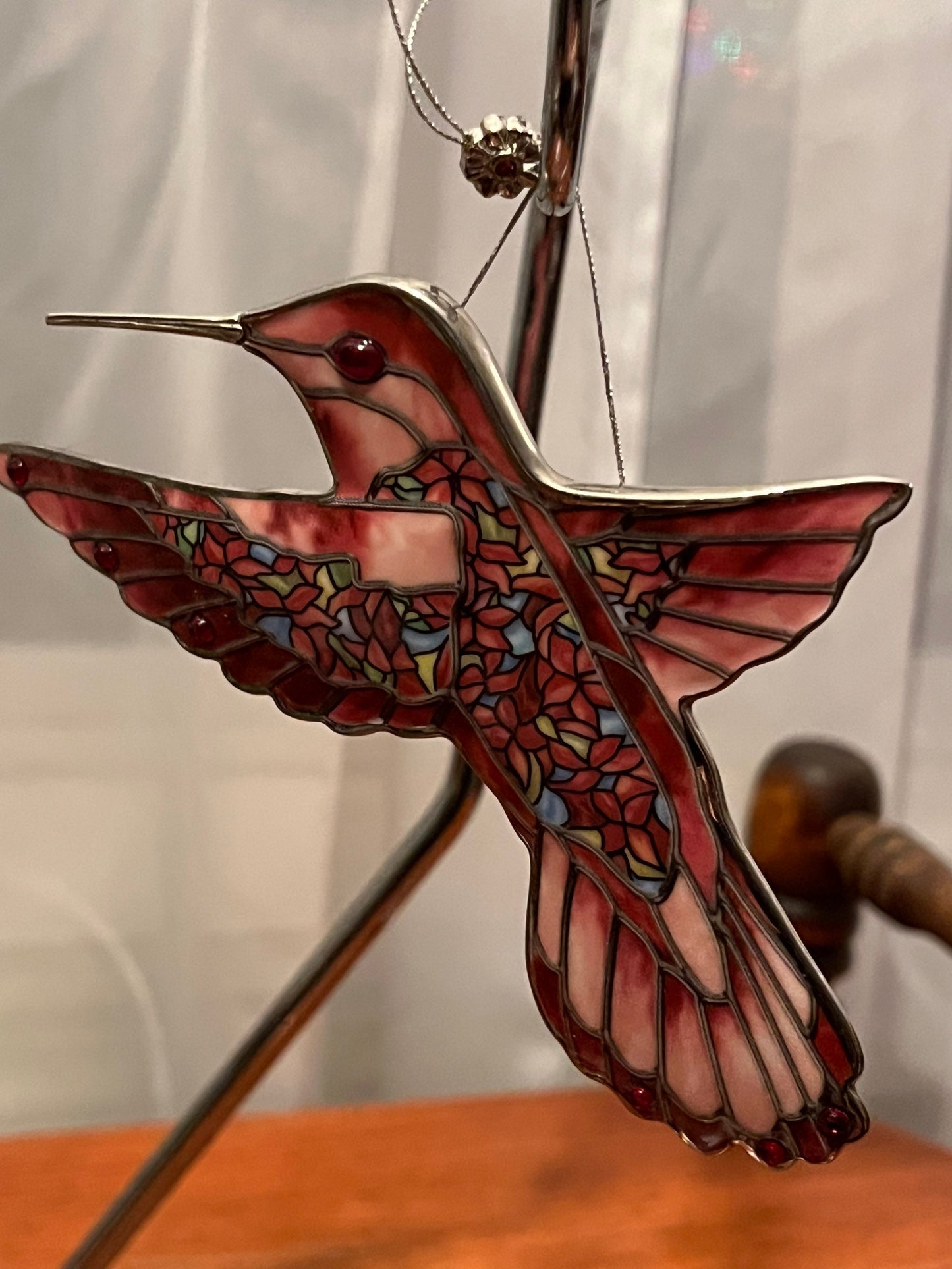 Vintage Red Pink Hummingbird Stained Glass Art Sun Catcher pink bird ornament Bradford Exchange Garden Jewels Ornament Bird