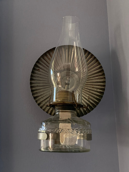 Antique Eagle Oil Lamp with Wall Mount and Reflector P and A Manufacturing Plume & Atwood lamp